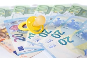 Bei der Privatinsolvenz ist das Elterngeld zum Teil pfändbar.