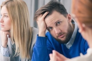 Überschuldung bereitet Ihnen Sorgenfalten? Eine Schuldnerberatung in Mainz hilft überforderten Schuldnern.